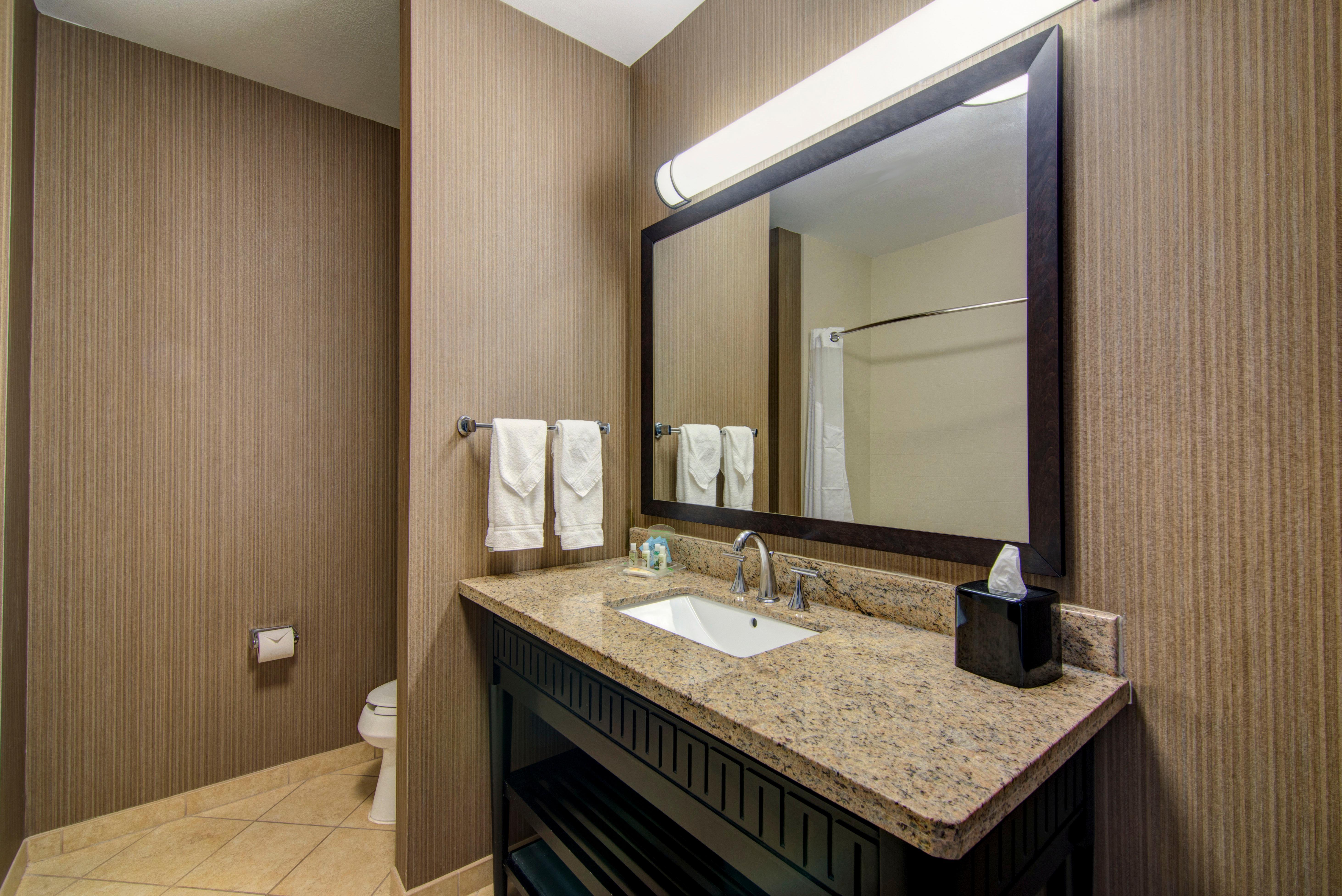 Holiday Inn Arlington Northeast By Ihg Exterior foto