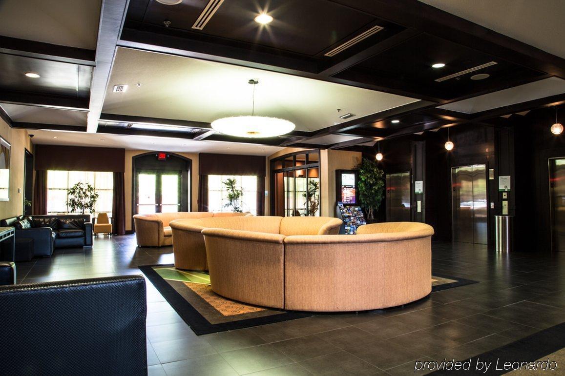 Holiday Inn Arlington Northeast By Ihg Exterior foto