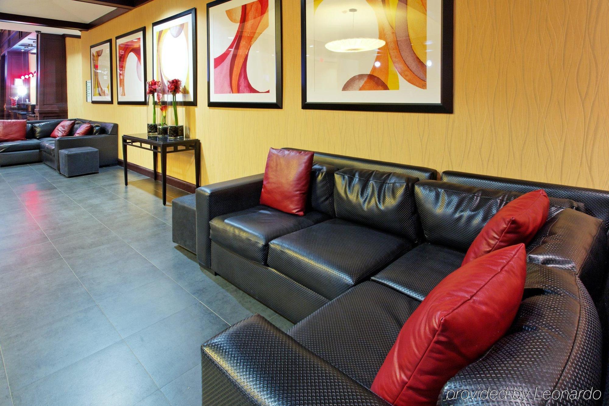 Holiday Inn Arlington Northeast By Ihg Exterior foto